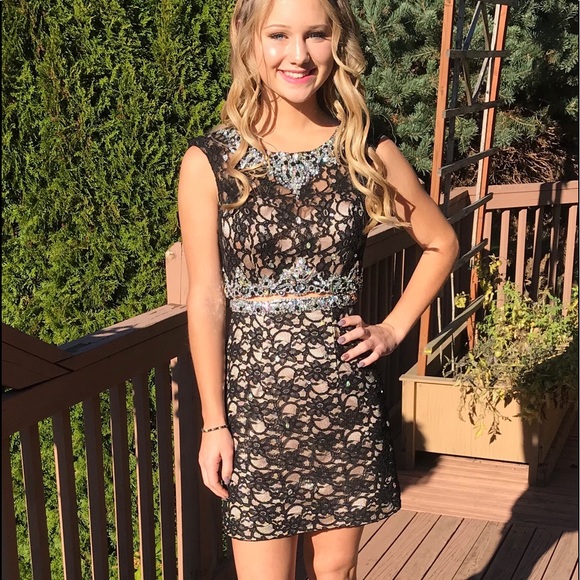 Homecoming semi formal dress - Picture 2 of 4